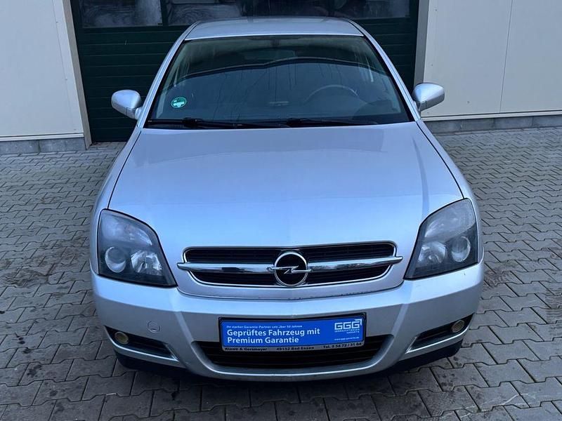 Gebraucht Opel Vectra Edition 155 PS (114 kW) 2005 Silber Limousine