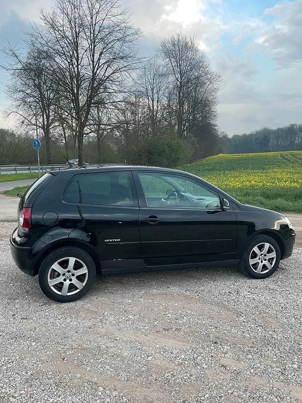 Gebraucht VW Polo United 80 PS (58 kW) 2009 Schwarz Kleinwagen