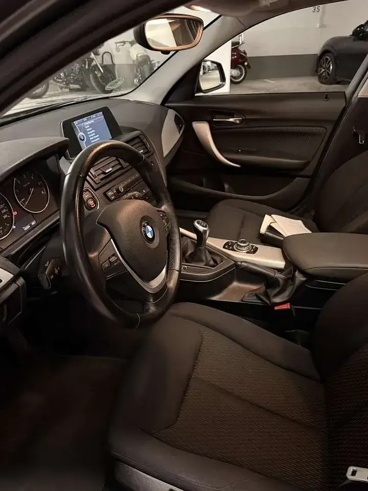 Gebraucht BMW 114 95 PS (69 kW) 2013 Grau Kleinwagen