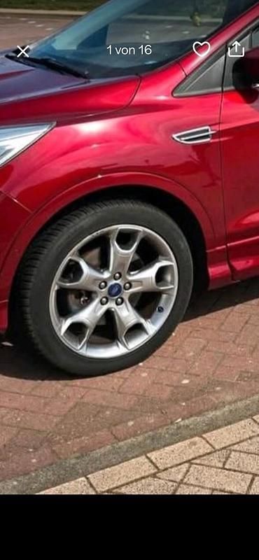 Gebraucht Ford Kuga Titanium 184 PS (135 kW) 2015 Rot SUV