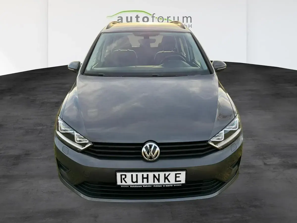 Gebraucht VW Golf Sportsvan Trendline 110 PS (80 kW) 2018 Indiumgrau metallic Van / Kleinbus