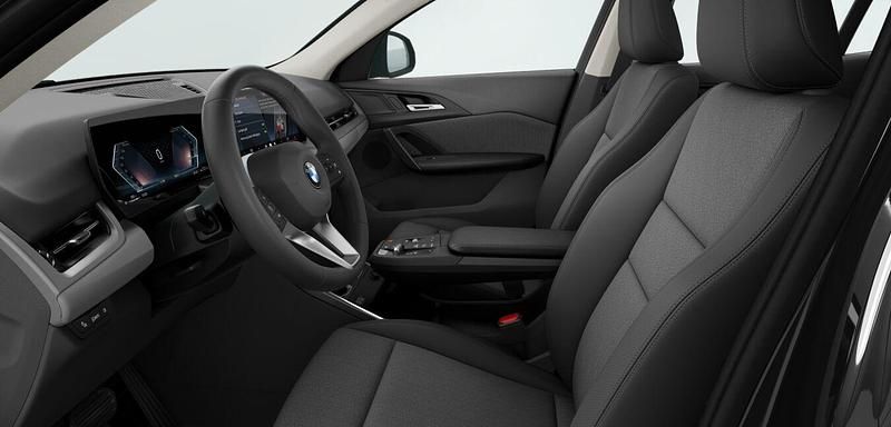 Gebraucht BMW X2 Shadowline 163 PS (119 kW) 2025 Schwarz SUV