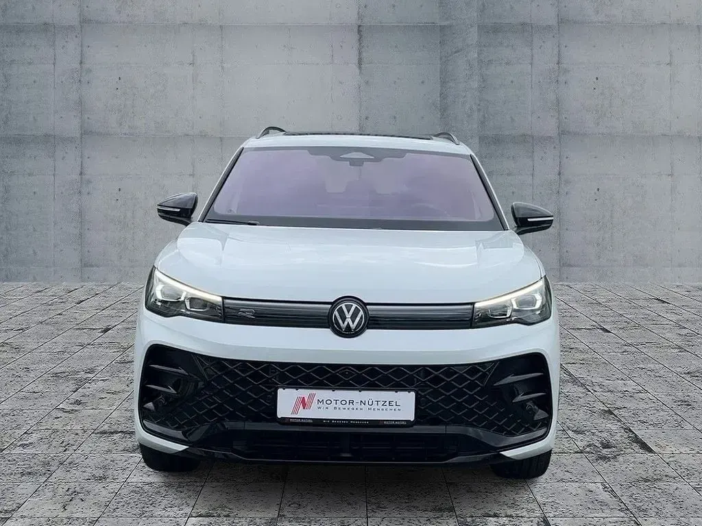 Neu VW Tiguan R-line 265 PS (194 kW) 2026 Weiß SUV