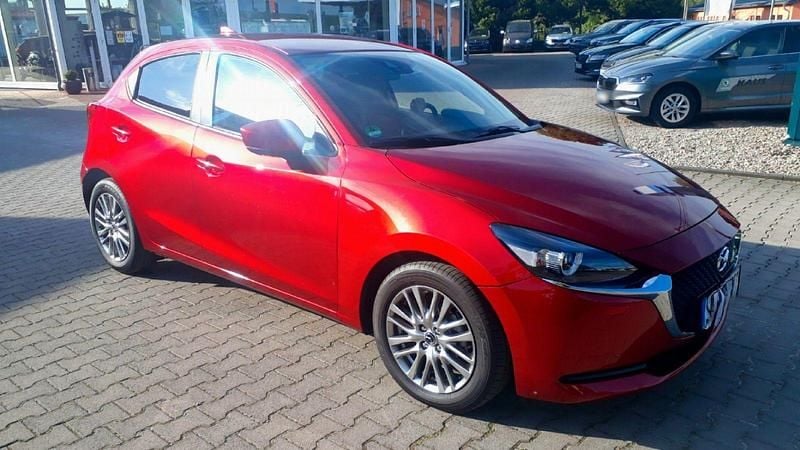 Gebraucht Mazda 2 Kizoku 90 PS (66 kW) 2021 Rot Kleinwagen