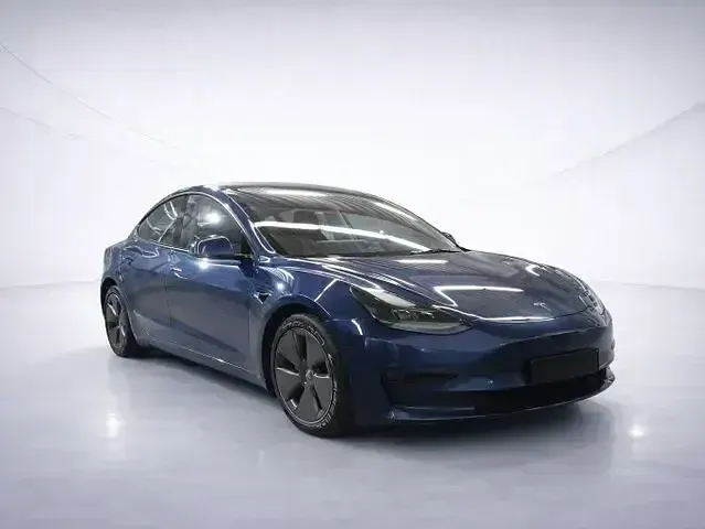 Used Tesla Model 3 Standard Range 239 kW (325 HP) 2021 Blue Sedan