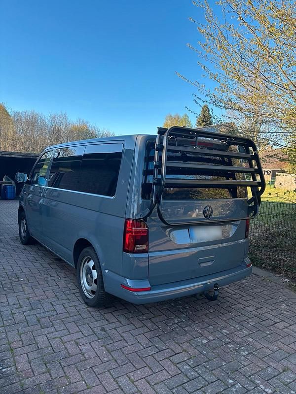 Usata VW Transporter 150 CV (110 kW) 2018 Grigio Furgone
