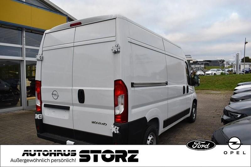Neu Opel Movano 140 PS (102 kW) 2025 Weiß Van