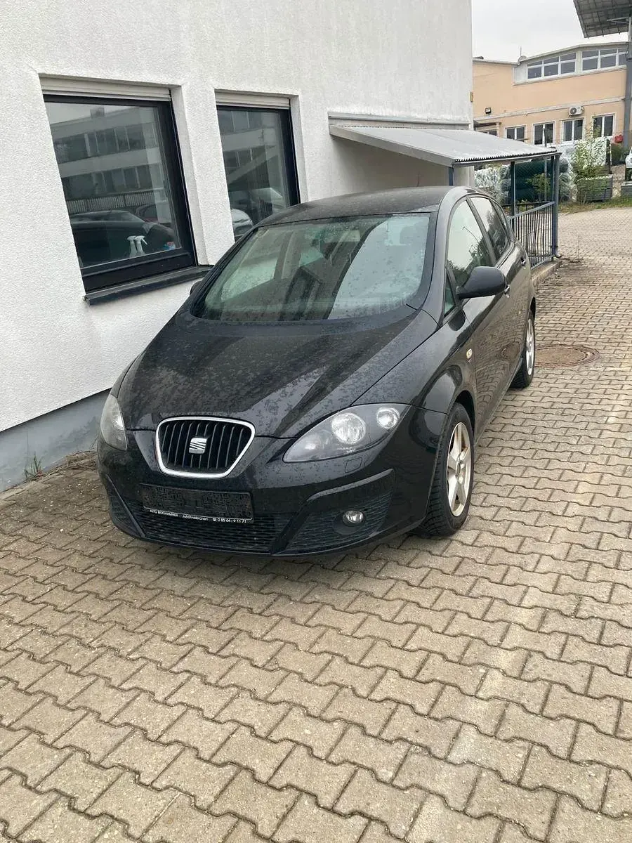 Używany Seat Altea Style 140 KM (102 kW) 2011 Czarny Minivan