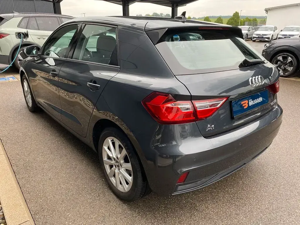 Gebraucht Audi A1 116 PS (85 kW) 2019 Manhattangrau metallic SUV
