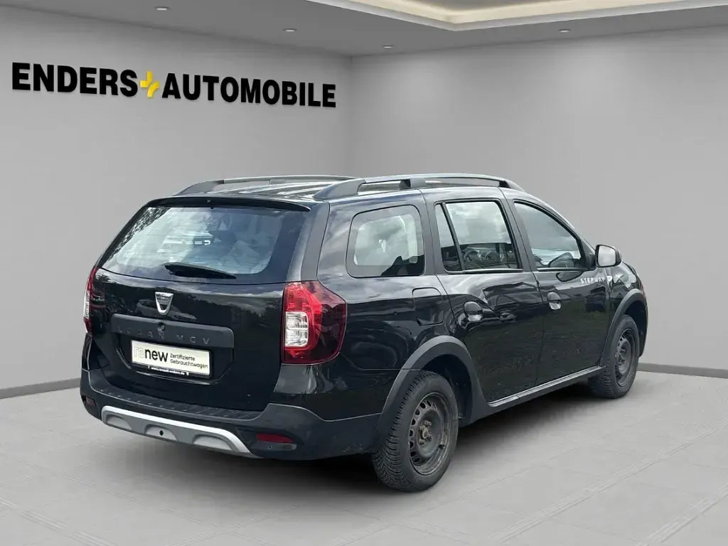 Gebraucht Dacia Logan Celebration 90 PS (66 kW) 2017 Schwarz Kombi