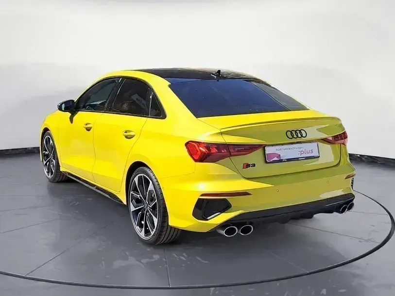Gebraucht Audi S3 Ambiente 310 PS (228 kW) 2024 Gelb Limousine