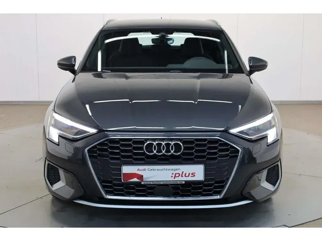 Gebraucht Audi A3 Advanced 204 PS (150 kW) 2023 Grau Limousine