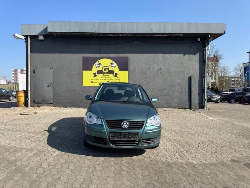 Grün Gebraucht 2005 VW Polo Kleinwagen | 2.399 € (Fairer Preis) - Bild 1/4