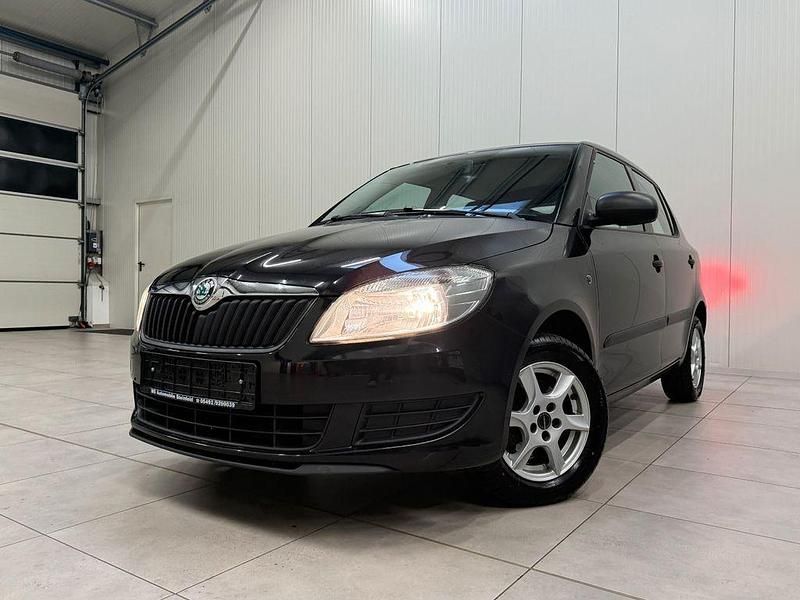 Gebraucht Skoda Fabia Cool Edition 69 PS (50 kW) 2012 Schwarz Limousine