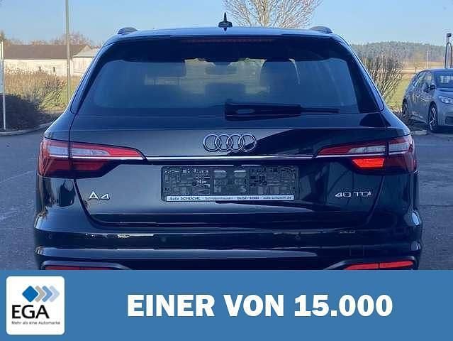 Gebraucht Audi A4 Advanced 204 PS (150 kW) 2022 Schwarz metallic Kombi