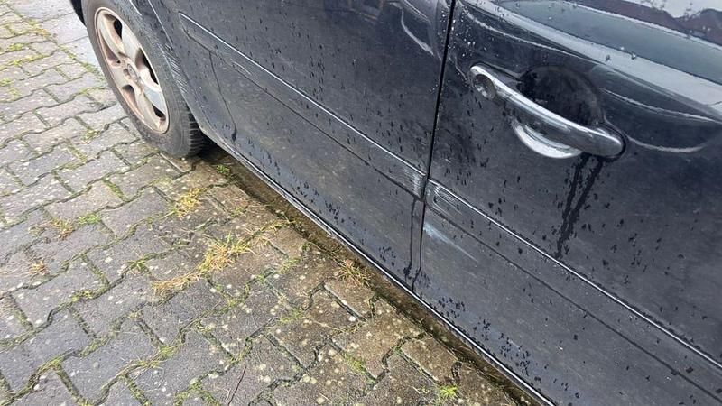 Gebraucht VW Touran Goal 105 PS (77 kW) 2006 Schwarz Van / Kleinbus