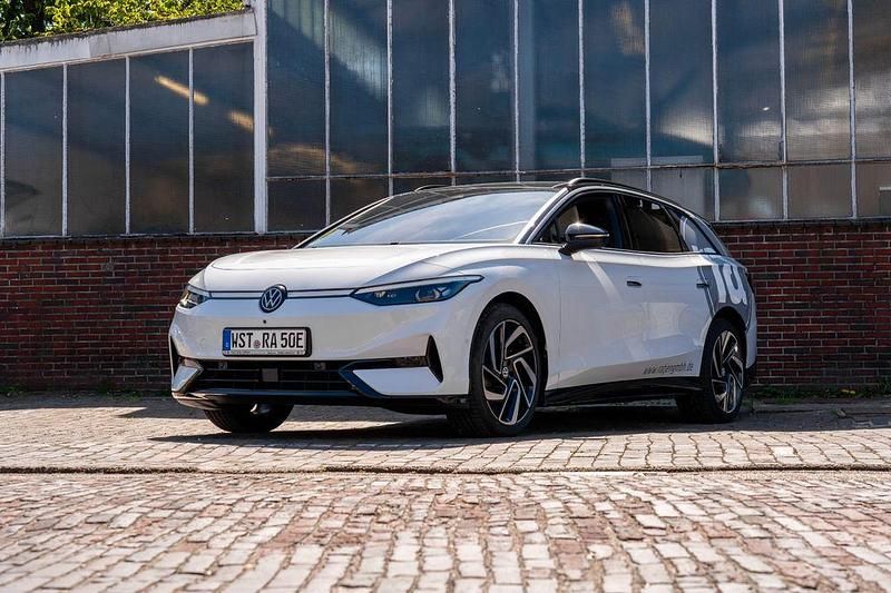 Gebraucht VW ID.7 Pro 210 kW (286 PS) 2025 Weiß Kombi