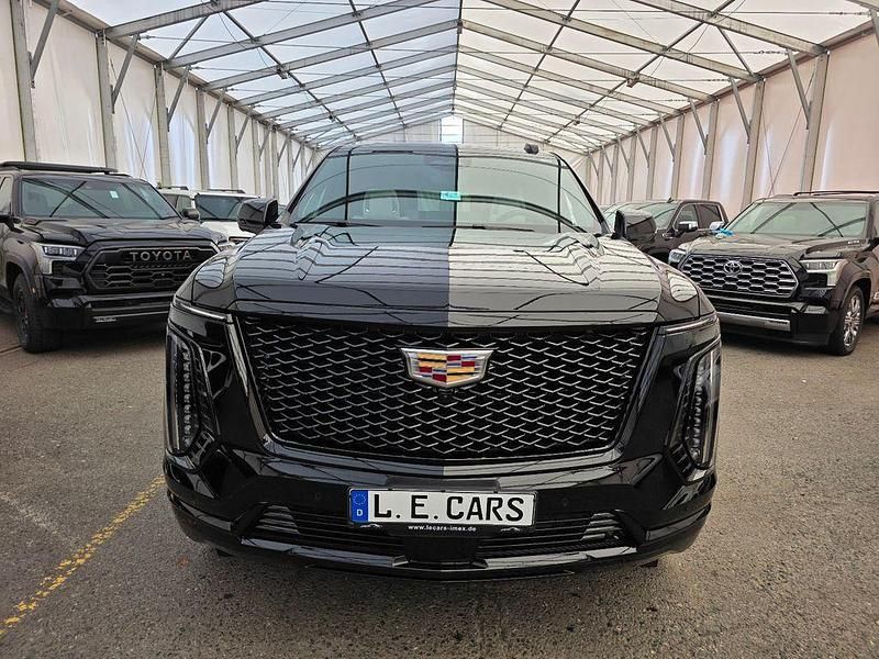 Neu Cadillac Escalade 426 PS (313 kW) 2026 Schwarz SUV