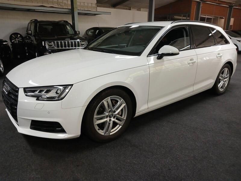 Weiß Gebraucht 2018 Audi A4 S-Line Kombi | 18.990 € (Superpreis) - Bild 1/4
