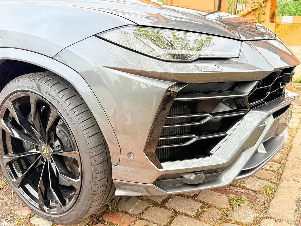 Second-hand Lamborghini Urus 650 CP (478 kW) 2019 Gri SUV