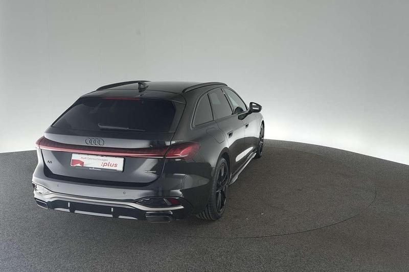 Gebraucht Audi A5 Ambiente 204 PS (150 kW) 2025 Mythosschwarz metallic Kombi