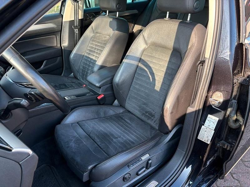 Gebraucht VW Passat Highline 150 PS (110 kW) 2016 Schwarz Limousine