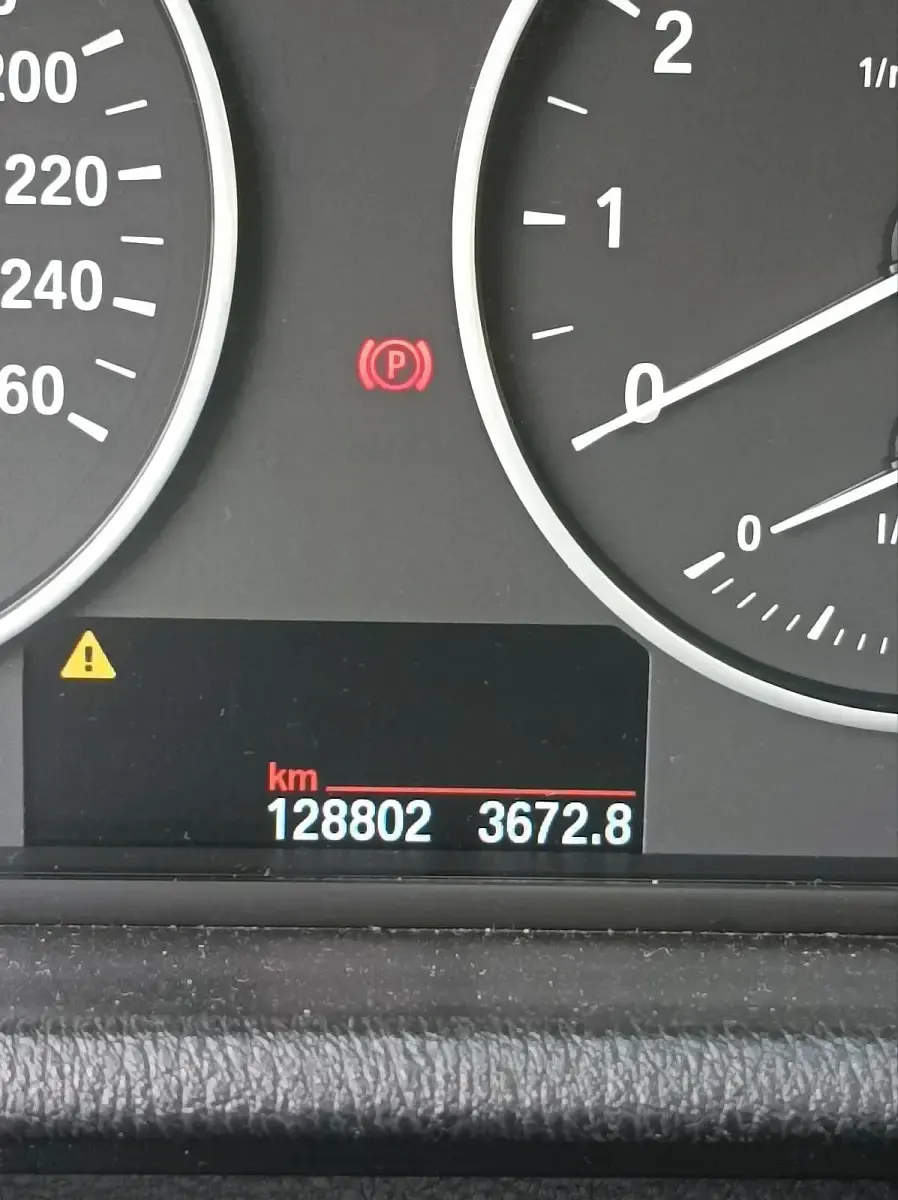 Second-hand BMW X3 183 CP (134 kW) 2012 Gri SUV
