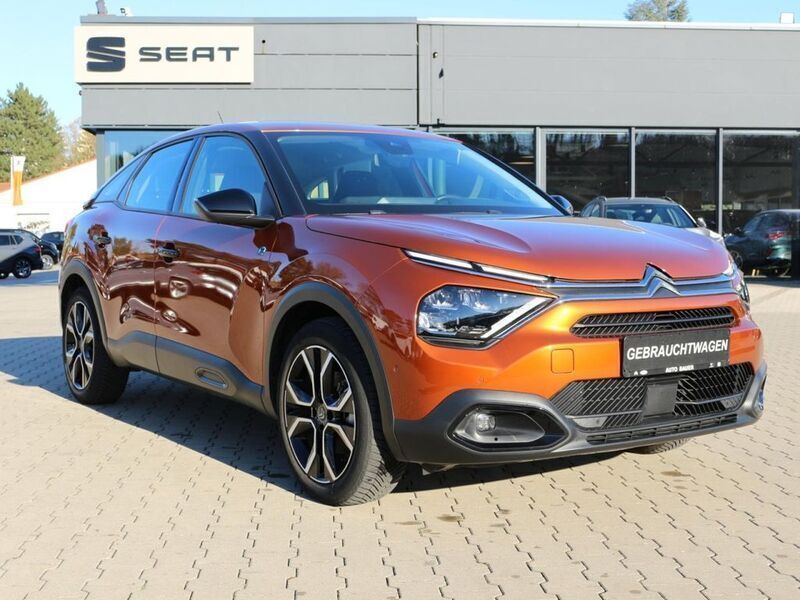 Orange Gebraucht 2022 Citroën e-C4 Feel Limousine | 17.960 € (Guter Preis) - Bild 1/4