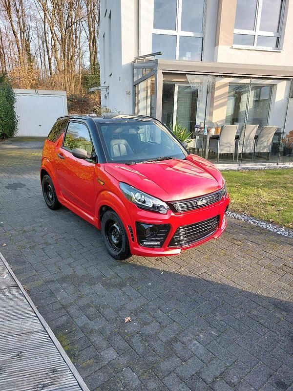 Rot Gebraucht 2022 Ligier JS50 Kleinwagen | 12.700 € (Guter Preis) - Bild 1/4