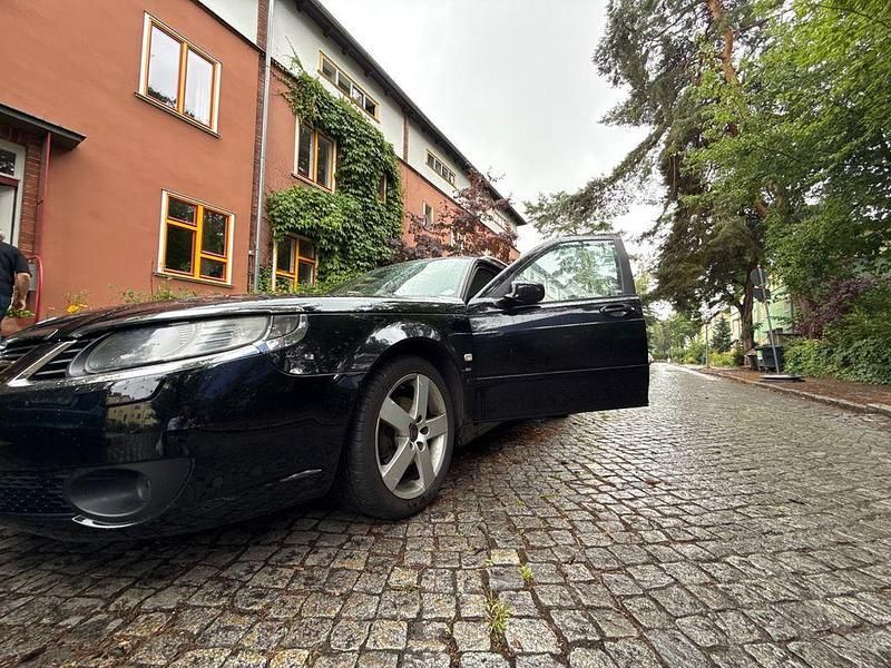 Schwarz Gebraucht 2008 Saab 9-5 Kombi | 5.900 € (Etwas zu teuer) - Bild 1/4