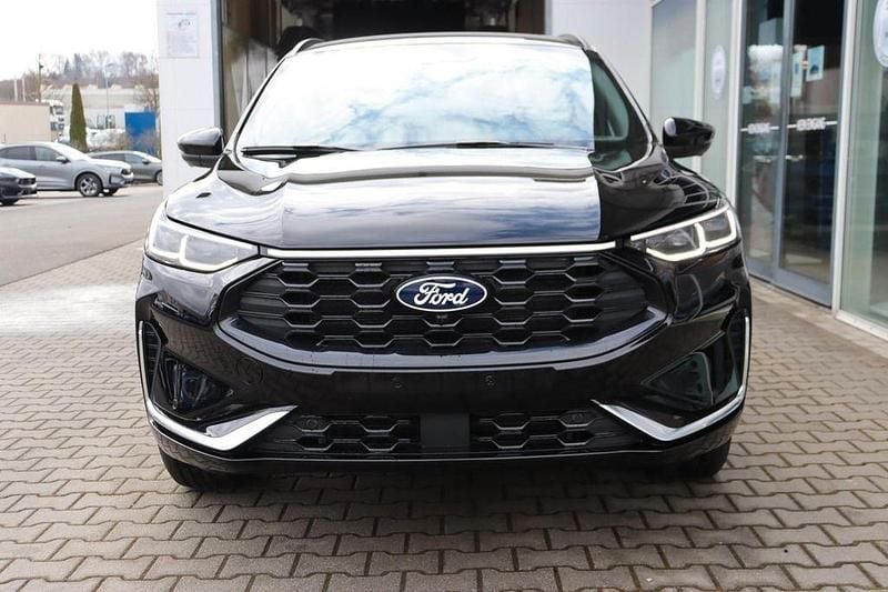 Neu Ford Kuga ST-Line X 242 PS (177 kW) 2026 Agateblack metallic SUV