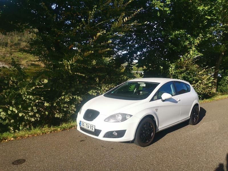 Gebraucht Seat Leon Copa 105 PS (77 kW) 2011 Weiß Kleinwagen