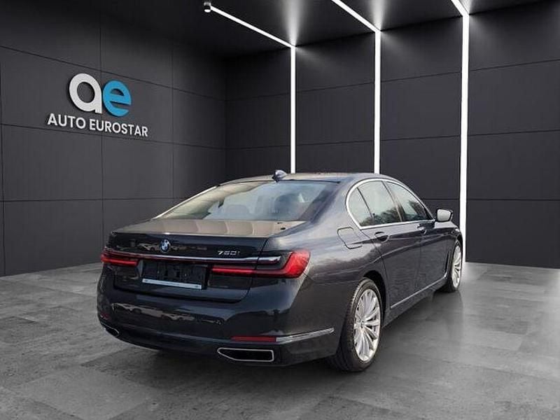 Gebraucht BMW 750 530 PS (389 kW) 2019 Andere Limousine