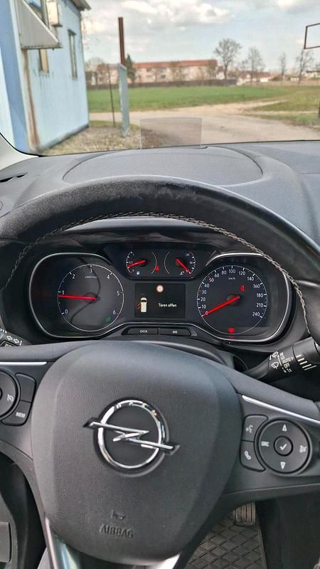 Gebraucht Opel Combo Life 131 PS (96 kW) 2018 Schwarz Van / Kleinbus