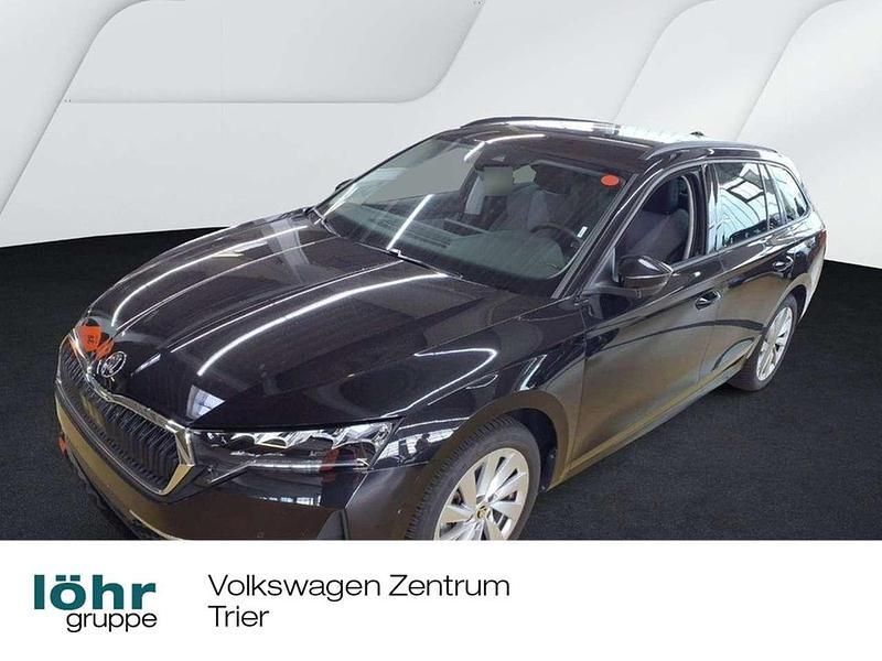 Schwarzmagic perleffekt Gebraucht 2024 Skoda Octavia Selection Kombi | 26.280 € (Guter Preis) - Bild 1/4