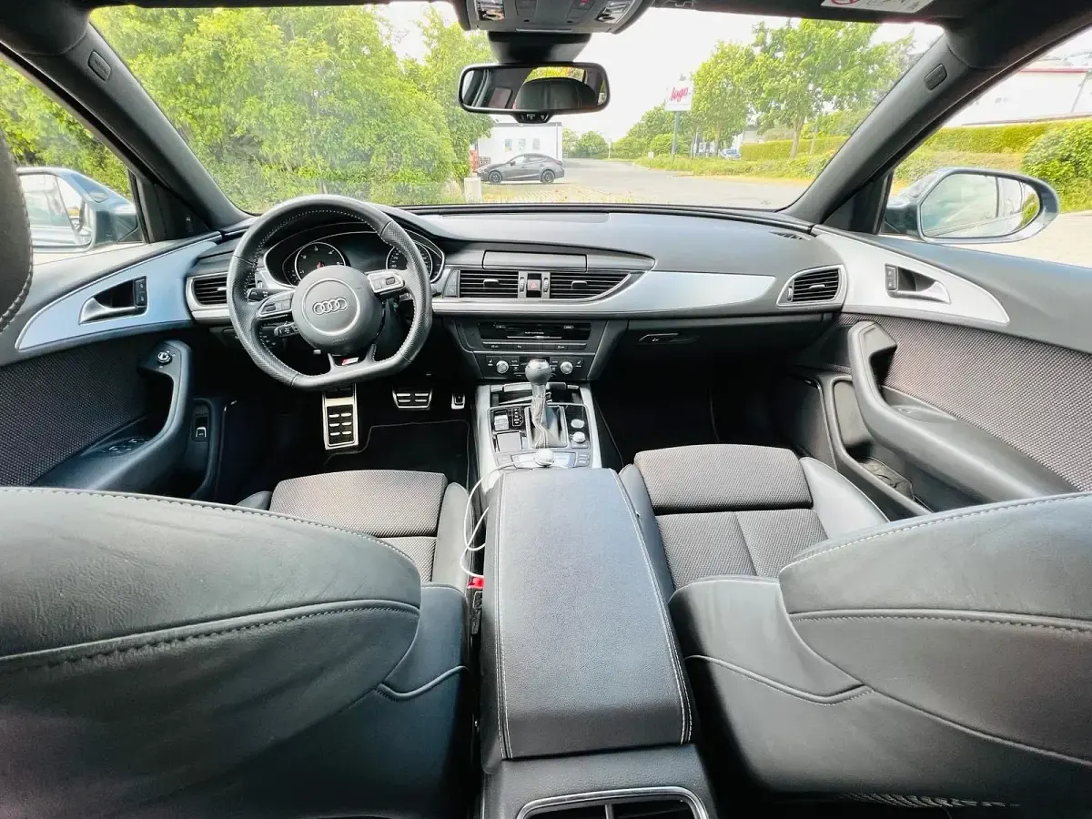 Gebraucht Audi A6 Black Edition 190 PS (139 kW) 2018 Grau Kombi