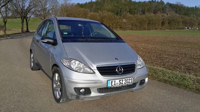 Gebraucht Mercedes A150 Classic 95 PS (69 kW) 2006 Silber Limousine