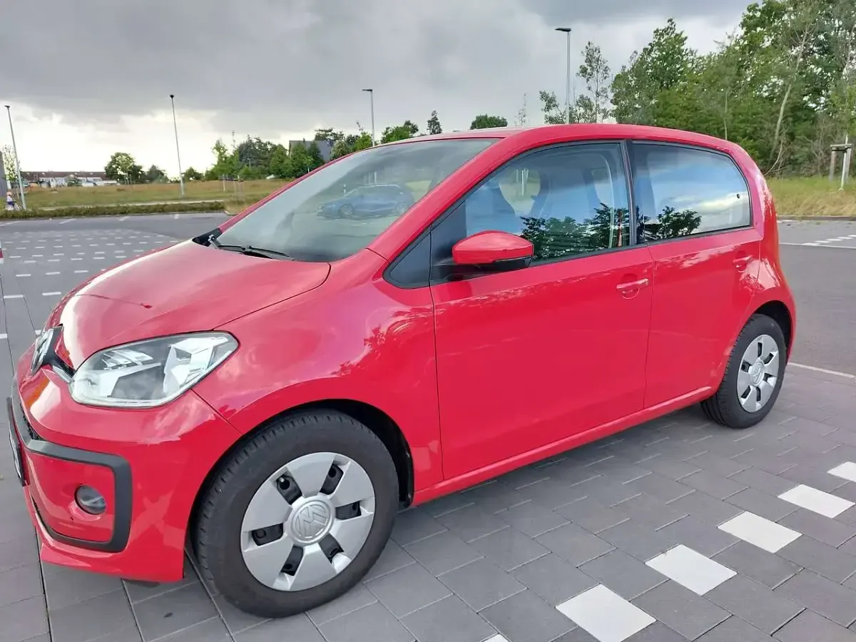 Gebraucht VW up! move up! 75 PS (55 kW) 2018 Rot Kleinwagen