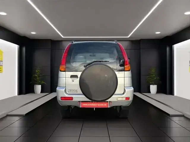 Gebraucht Daihatsu Terios 83 PS (61 kW) 1998 Silber SUV
