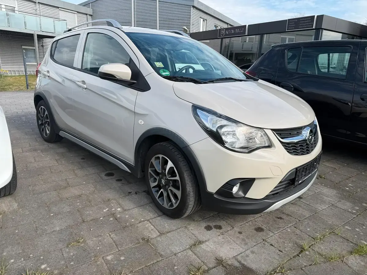 Gebraucht Opel Karl Rocks 75 PS (55 kW) 2017 Gold Kleinwagen