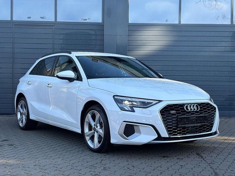 Gebraucht Audi A3 S-Line 200 PS (147 kW) 2022 Weiß Limousine