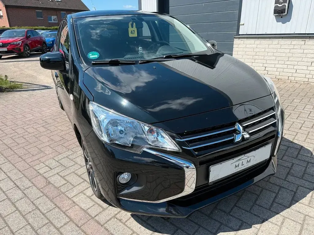 Gebraucht Mitsubishi Space Star Select+ 71 PS (52 kW) 2022 Schwarz Kleinwagen
