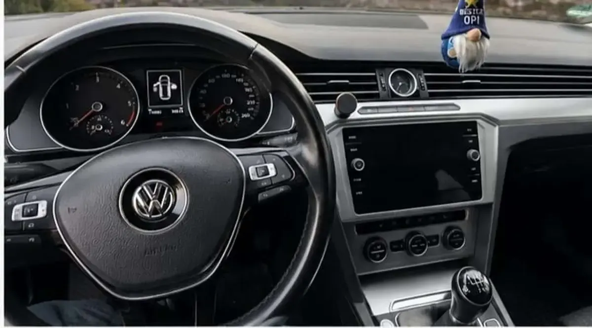 Gebraucht VW Passat Comfortline 150 PS (110 kW) 2019 Kombi
