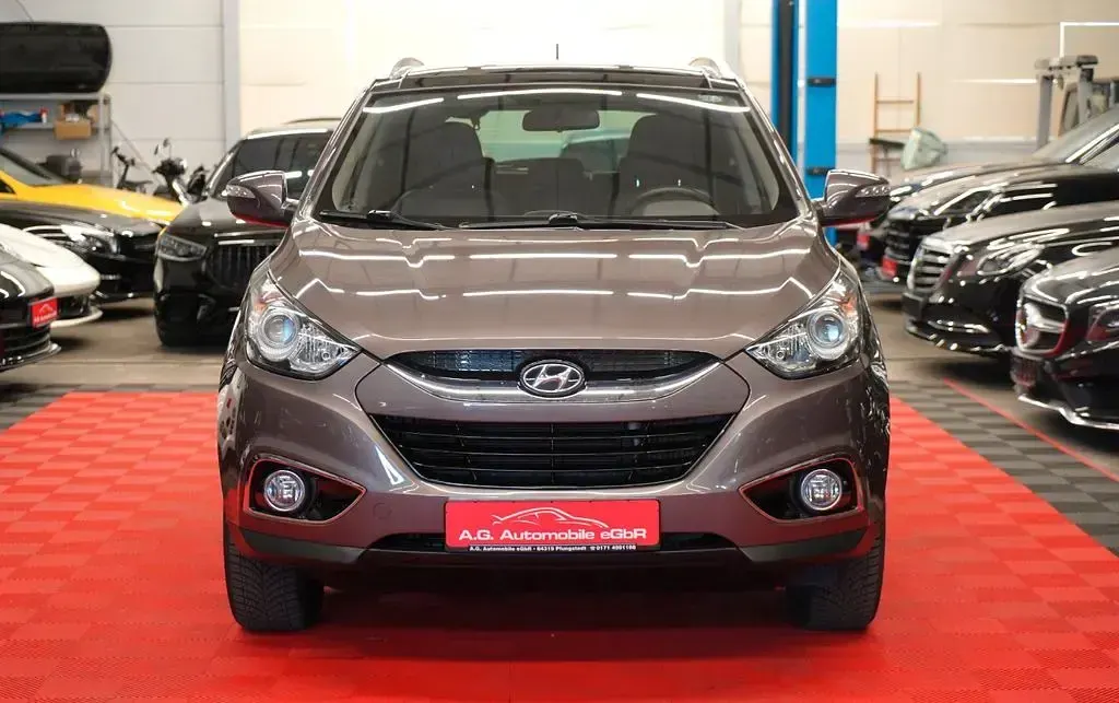 Gebraucht Hyundai ix35 Premium 184 PS (135 kW) 2012 Braun SUV