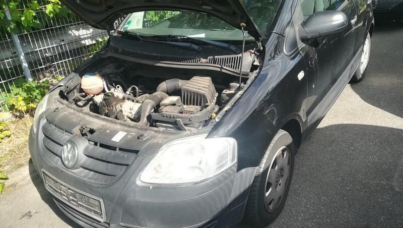 Schwarz Gebraucht 2011 VW Fox Kleinwagen | 599 € (Superpreis) - Bild 1/4