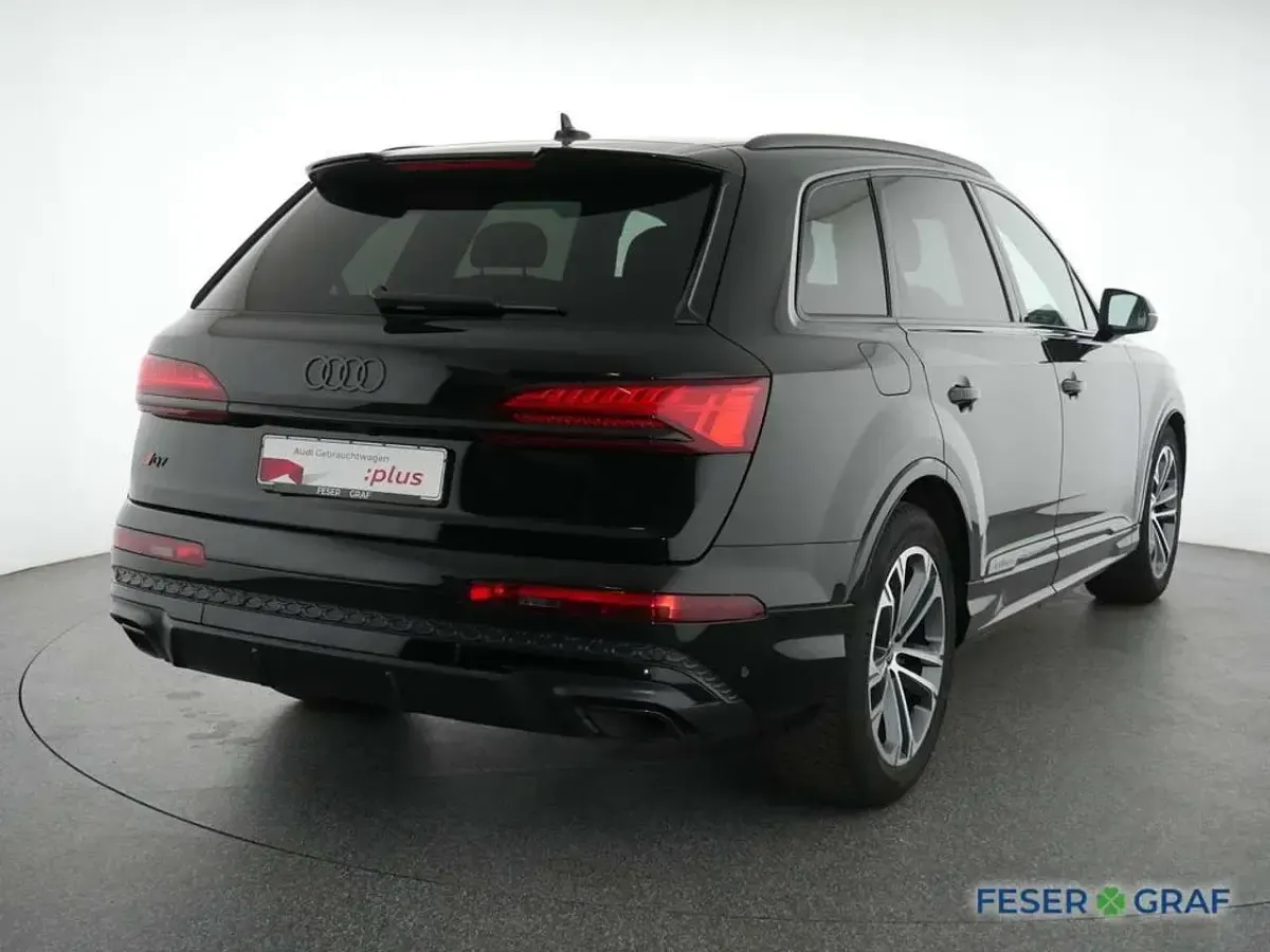 Gebraucht Audi Q7 S-Line 286 PS (210 kW) 2025 Mythosschwarz metallic SUV