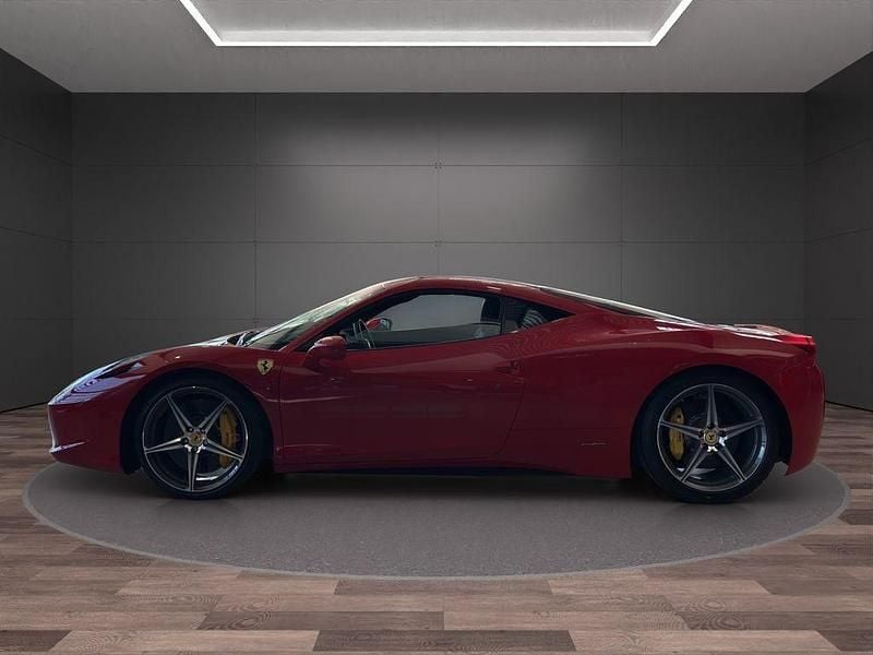 Gebraucht Ferrari 458 570 PS (419 kW) 2012 Rosso corsa