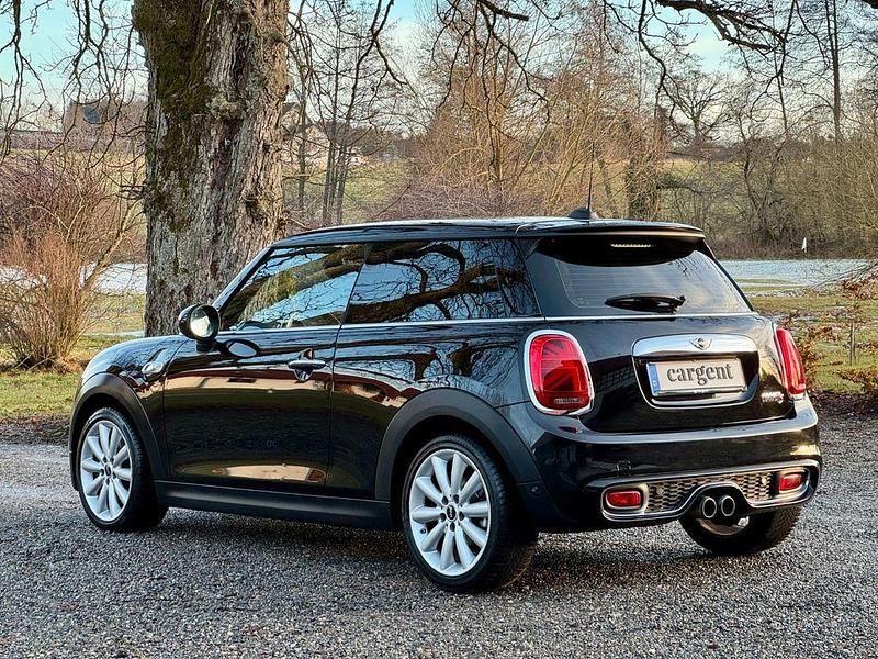 Usado Mini Cooper S 192 HP (141 kW) 2016 Preto Citadino