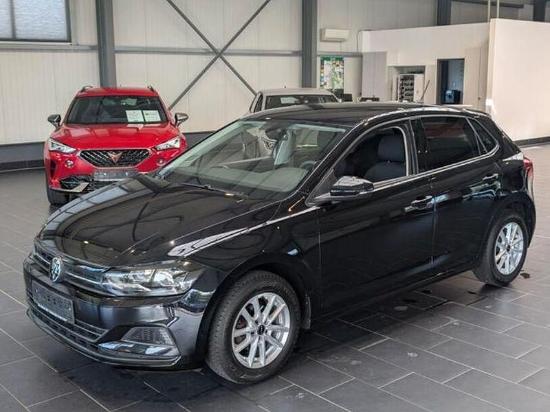 Schwarz Gebraucht 2021 VW Polo Comfortline Kleinwagen | 16.900 € (Fairer Preis) - Bild 1/4
