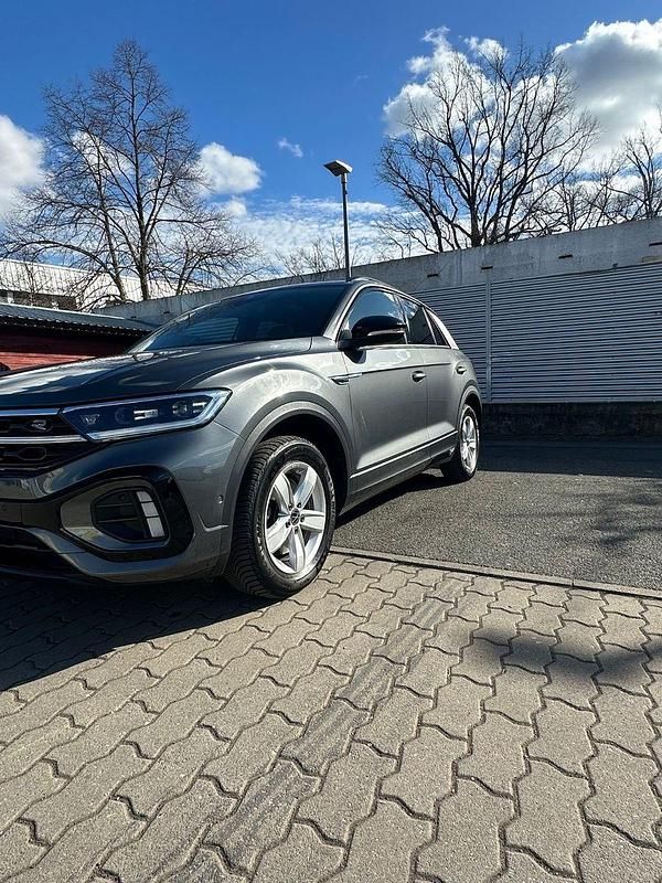 Gebraucht VW T-Roc R-line 190 PS (139 kW) 2023 Grau SUV
